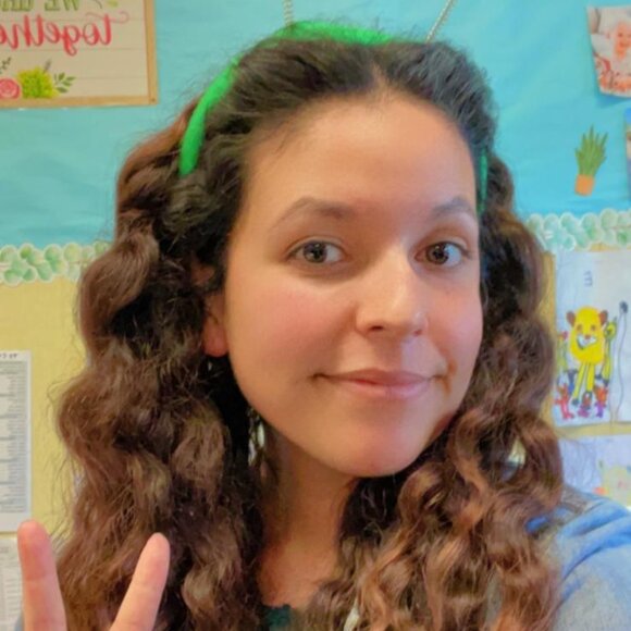 Meet your Posher, Sophie - Picture 2 of 2